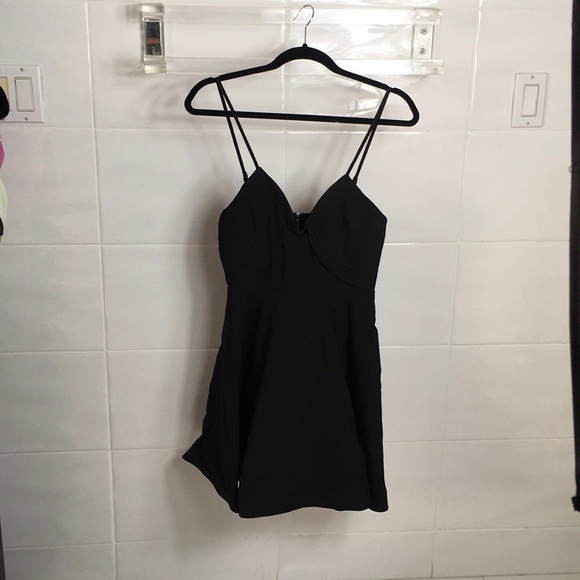 1️⃣✅Tea & Cup Structured black dress - Picture 4 of 4